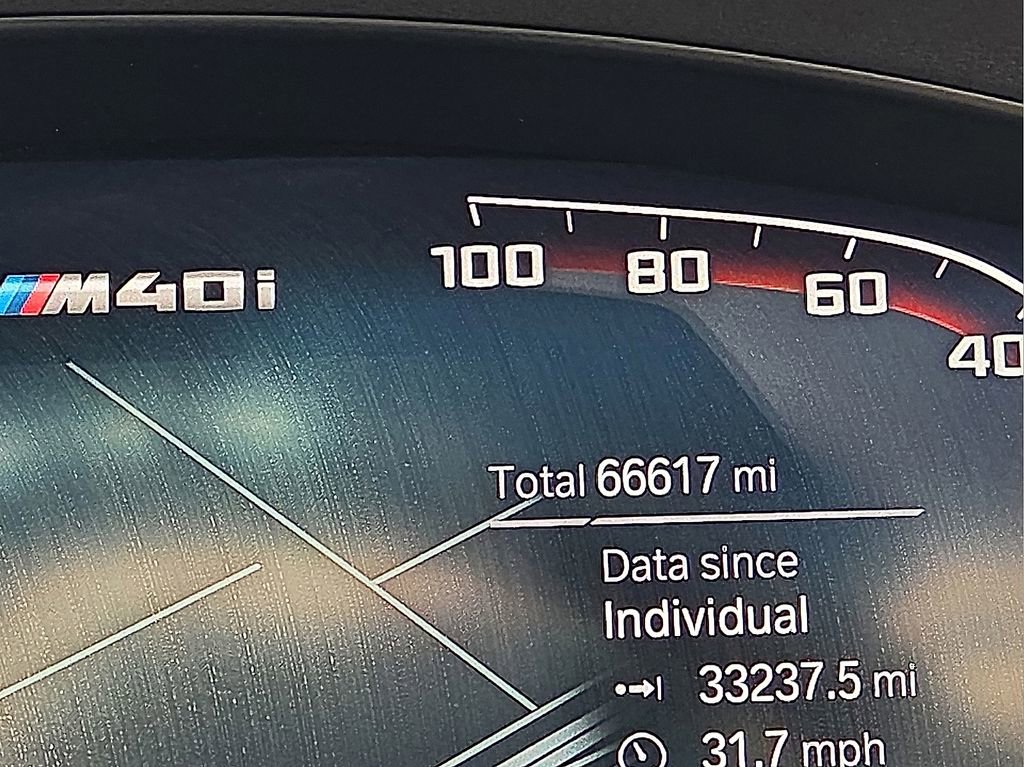 Used 2023 BMW X4 M40i w/ Shadowloine Package image 28