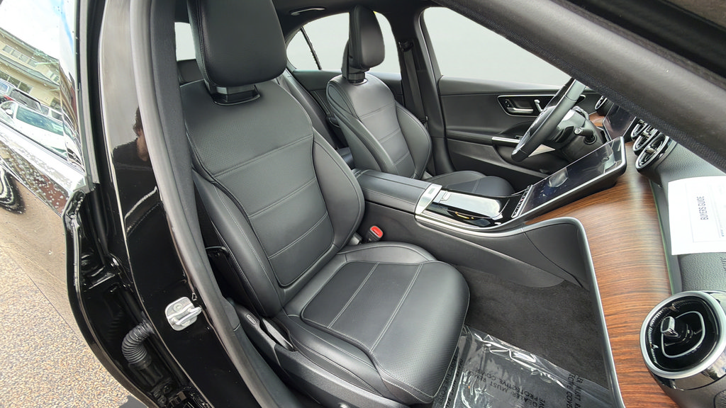 Certified 2024 Mercedes-Benz C 300 4MATIC Sedan image 22
