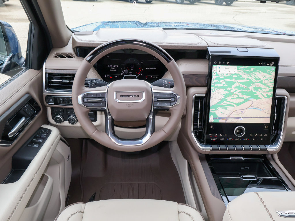 New 2026 GMC Yukon Denali w/ Denali Reserve Package AWD/4WD image 18