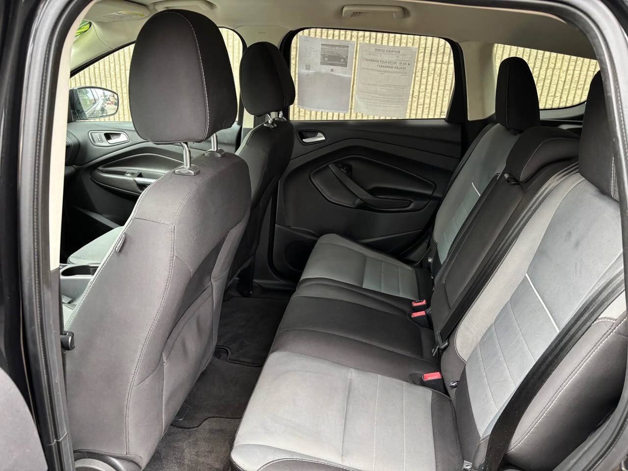 Used 2014 Ford Escape SE AWD/4WD image 2