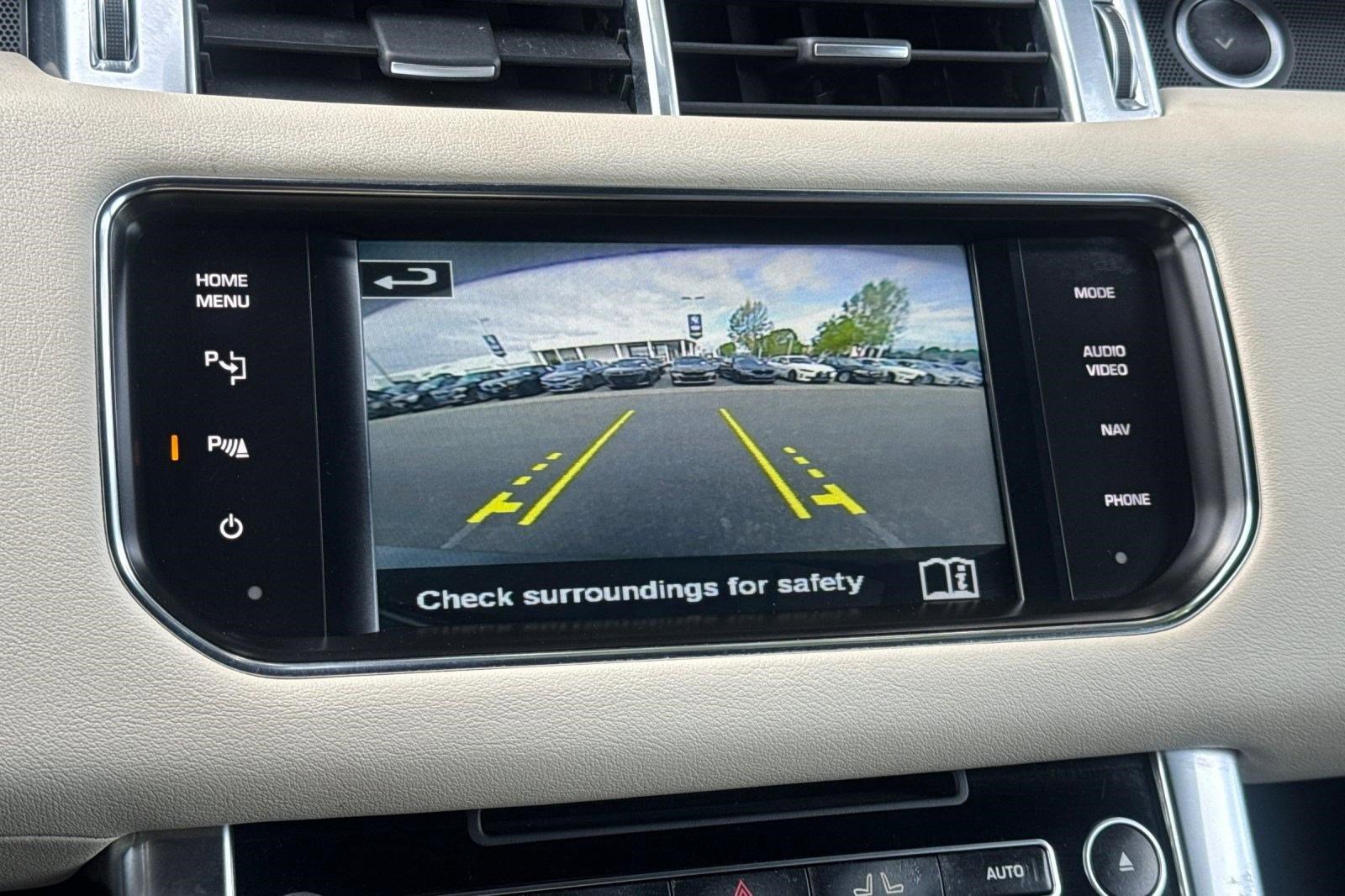 Used 2015 Land Rover Range Rover Sport HSE image 26