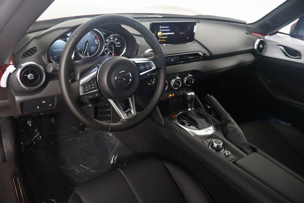 New 2025 MAZDA MX-5 Miata RF Grand Touring image 5