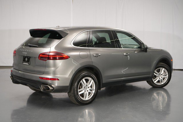 Used 2016 Porsche Cayenne image 10