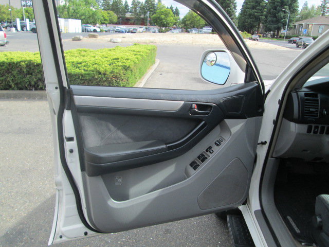 Used 2005 Toyota 4Runner Sport image 12