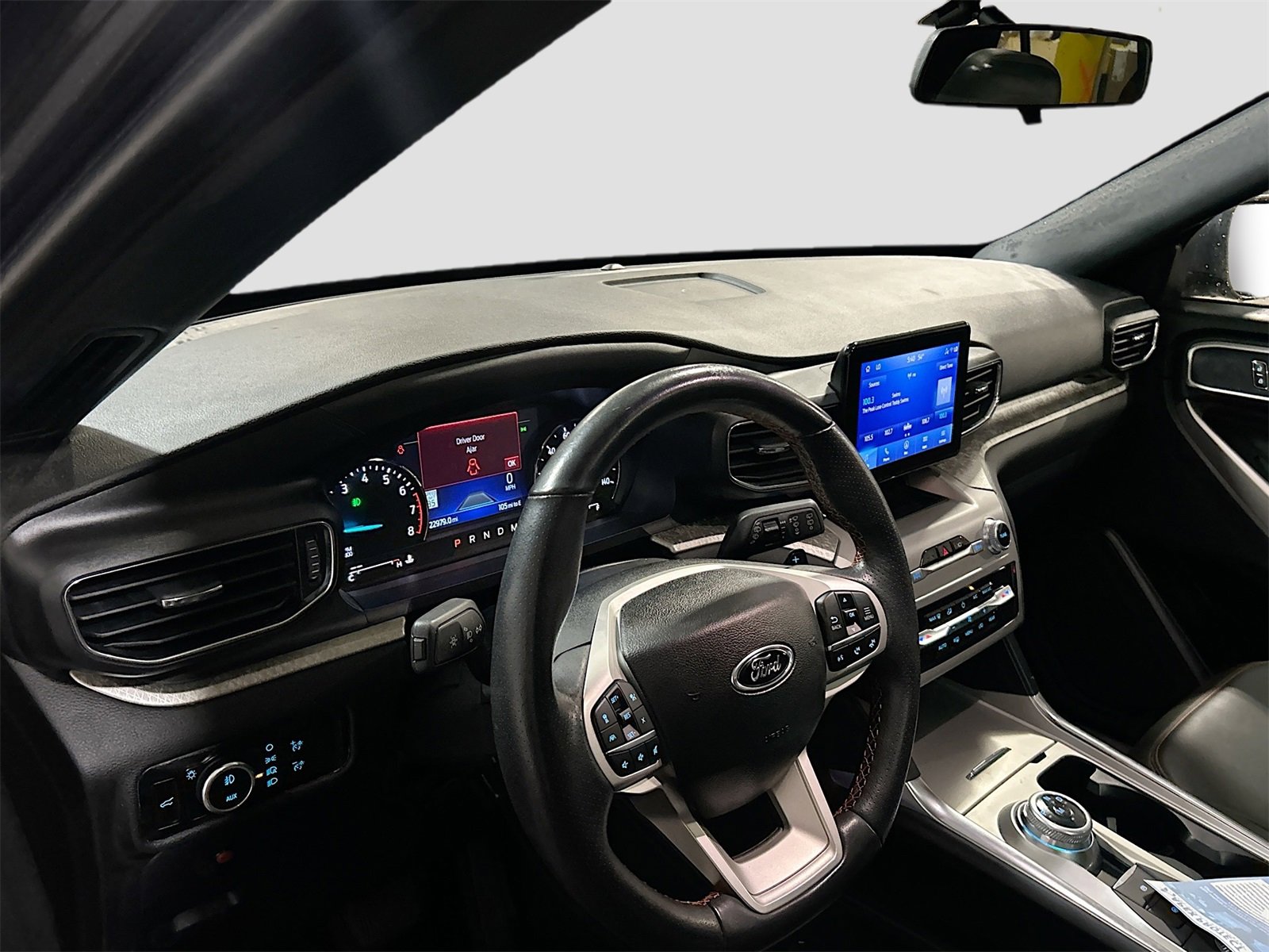 Used 2023 Ford Explorer Timberline image 9