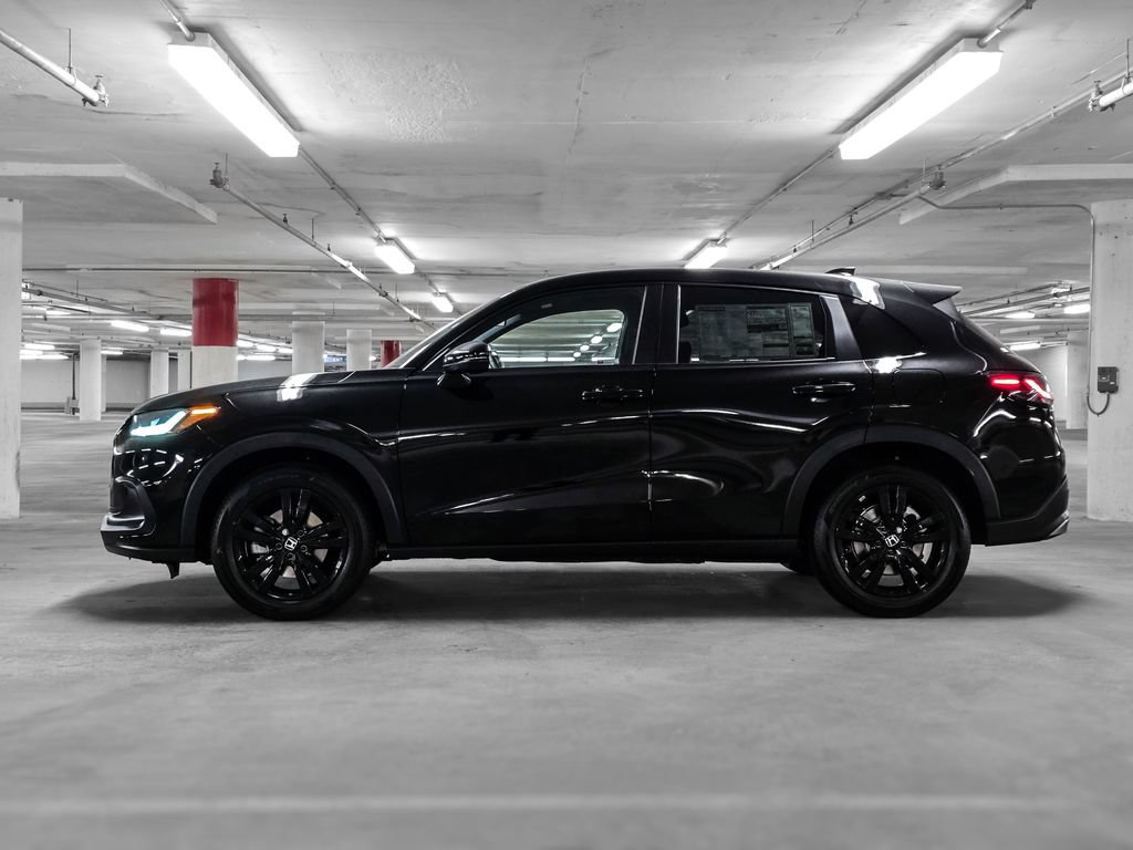 Used 2023 Honda HR-V Sport image 13