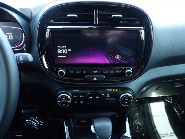 Used 2024 Kia Soul EX FWD image 17