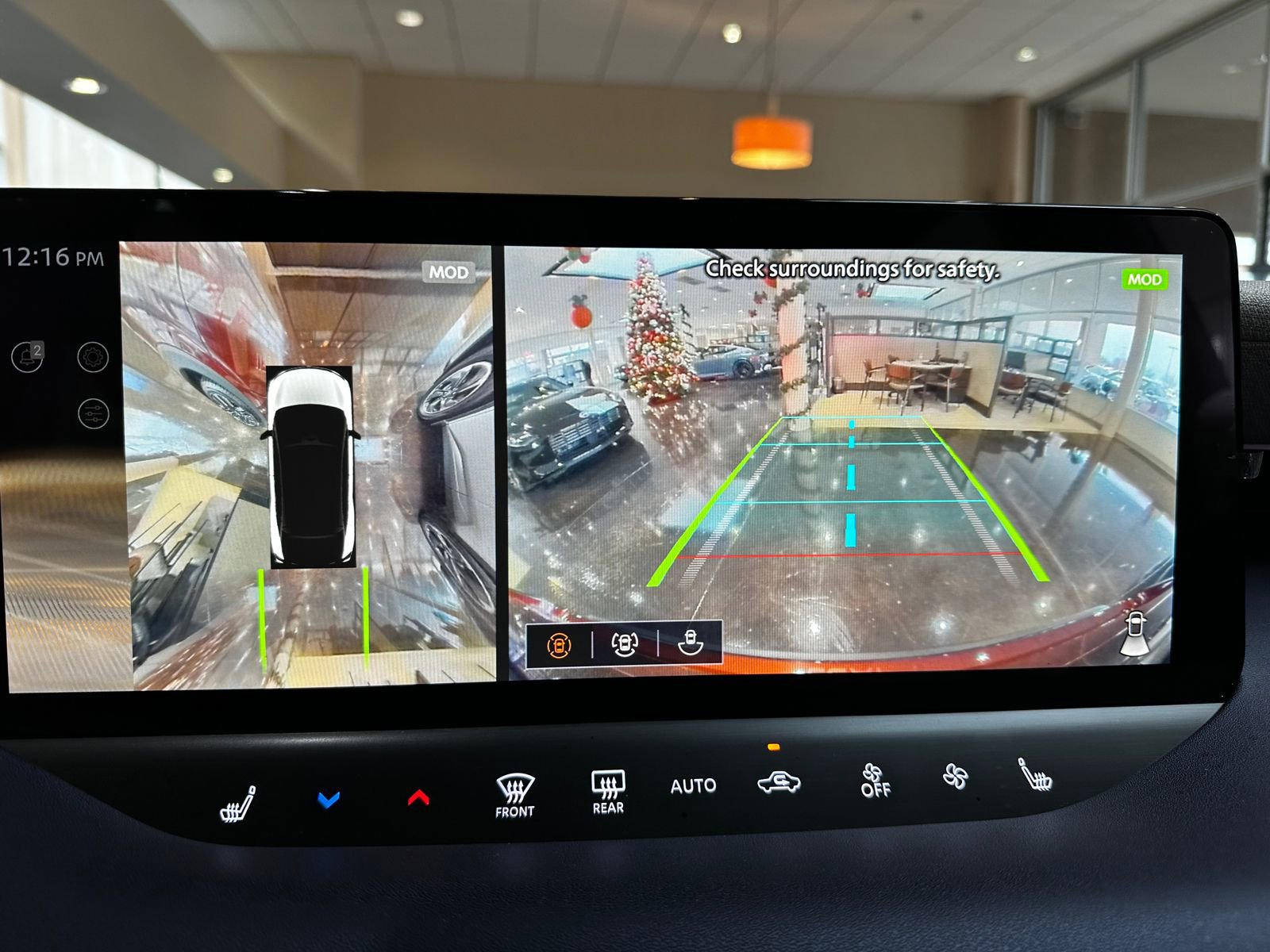 New 2026 Nissan Leaf Platinum+ w/ Illuminated Package image 29