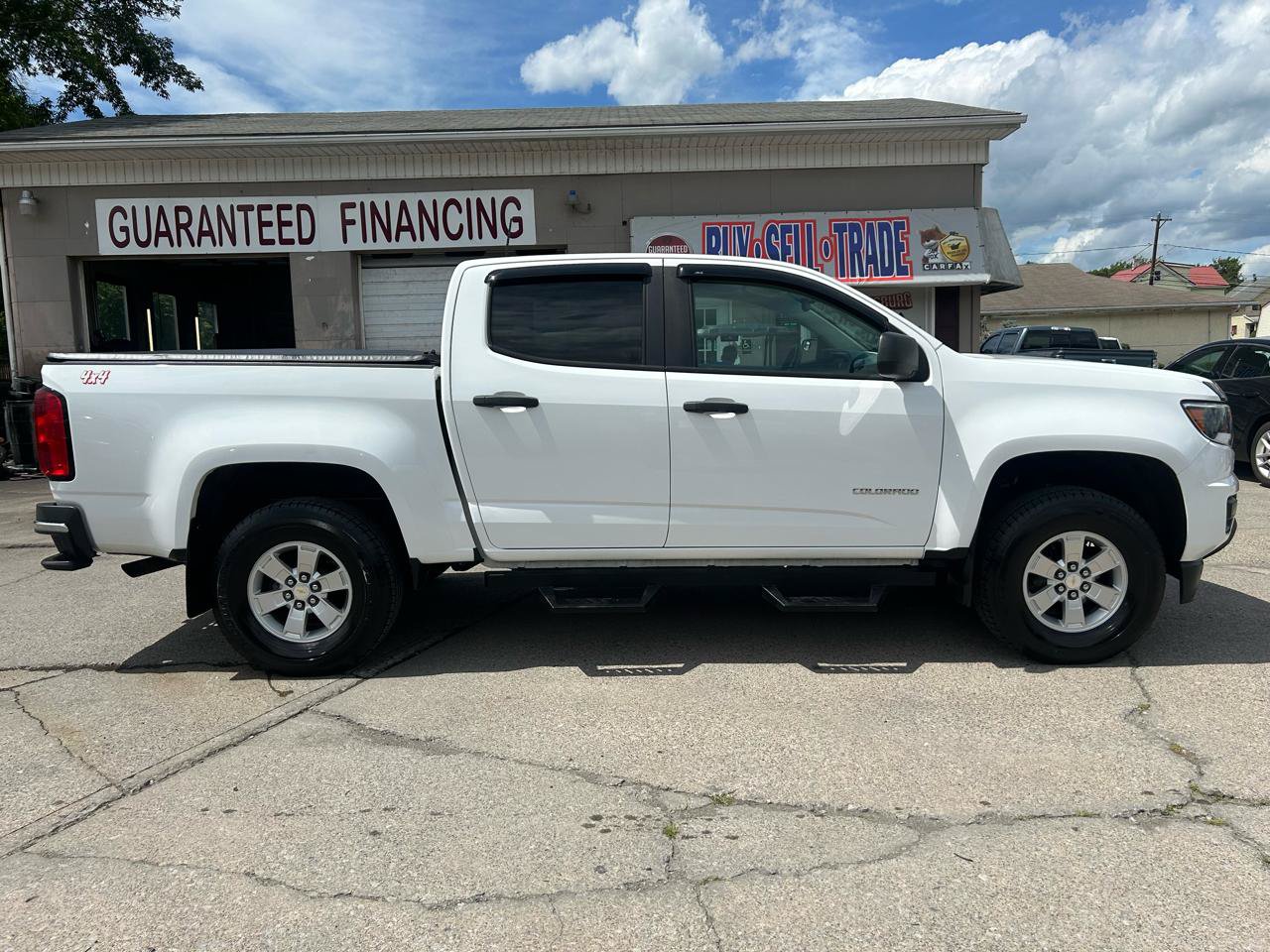 Used 2020 Chevrolet Colorado W/T w/ WT Convenience Package AWD/4WD image 9