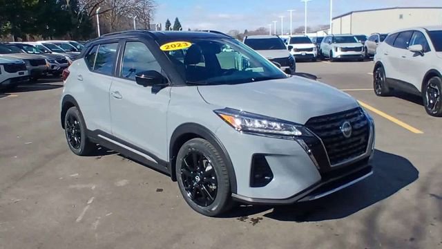 Used 2023 Nissan Kicks SR image 5