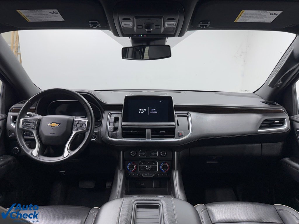 Used 2023 Chevrolet Suburban Premier image 16