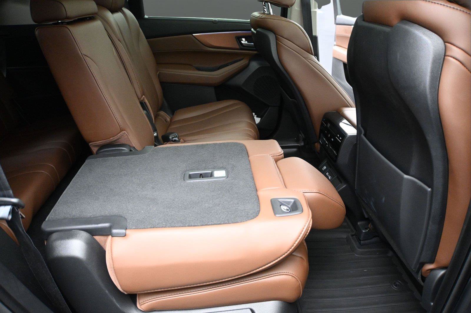 Certified 2024 Acura MDX w/ Technology Package AWD/4WD image 20