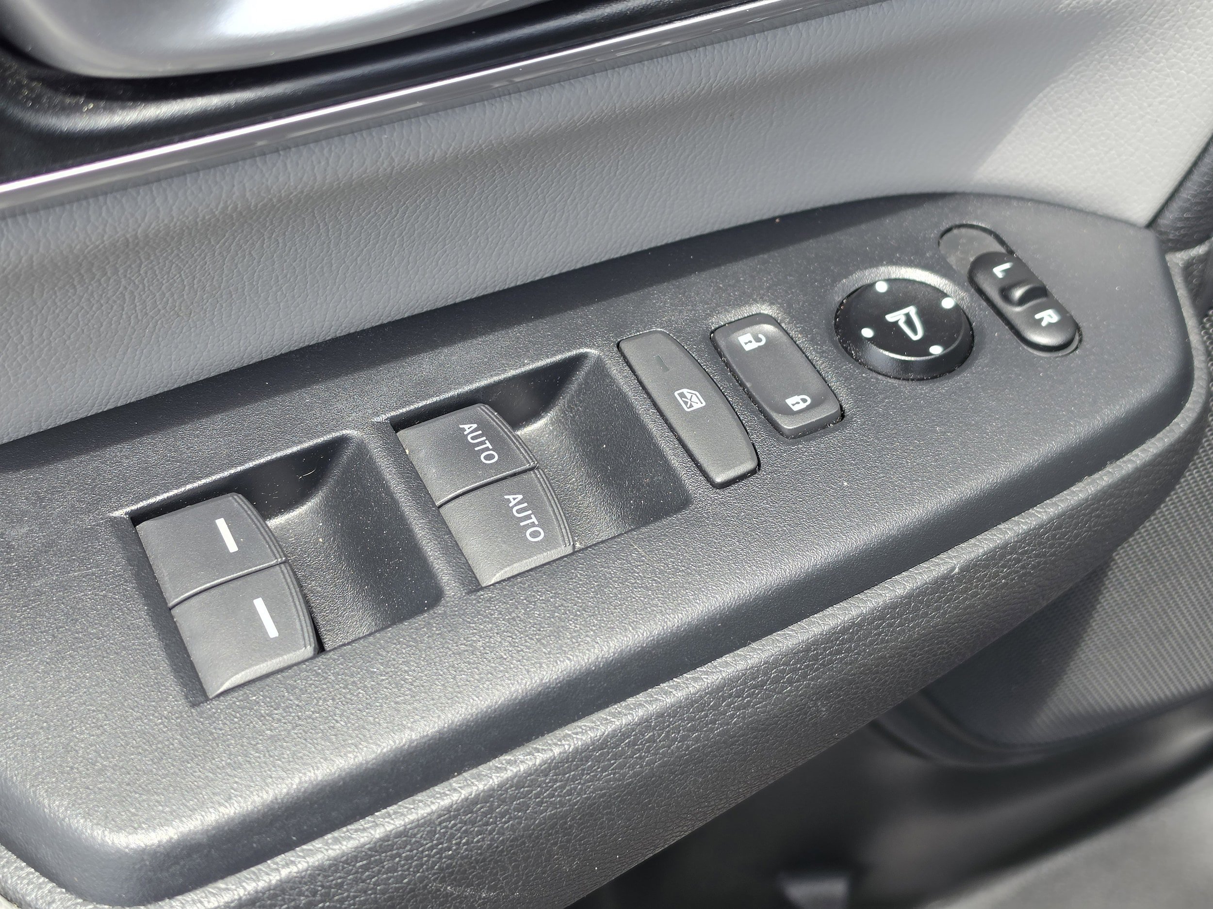Used 2019 Honda CR-V EX-L image 20