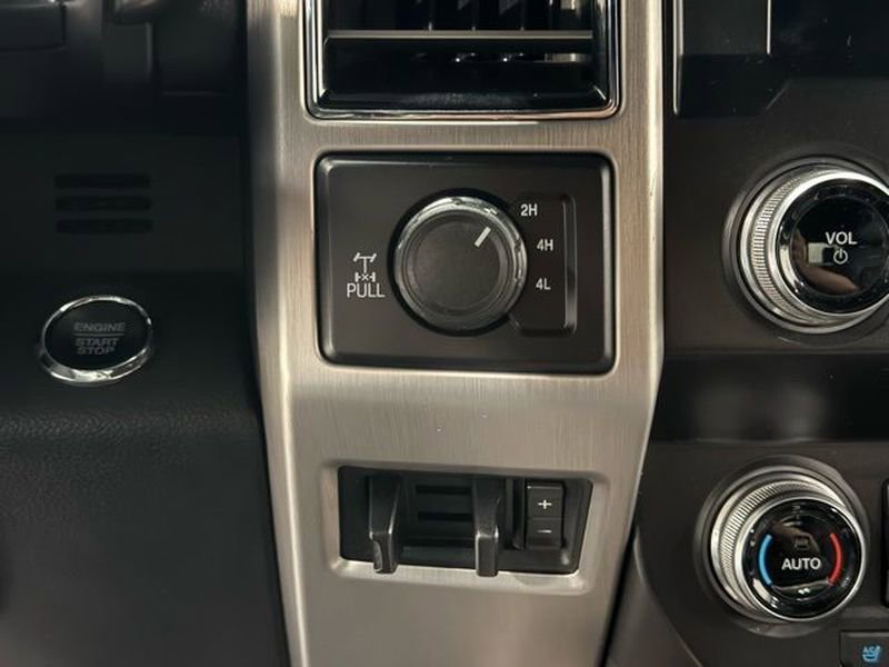 Used 2019 Ford F250 Platinum w/ Platinum Ultimate Package image 18