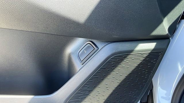 New 2026 Chevrolet Equinox RS w/ LPO, Floor Liner Package FWD image 27