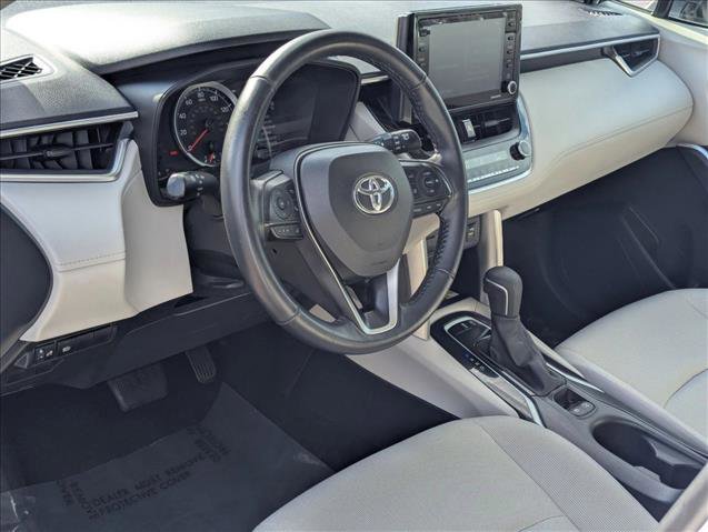 Used 2022 Toyota Corolla Cross LE image 10