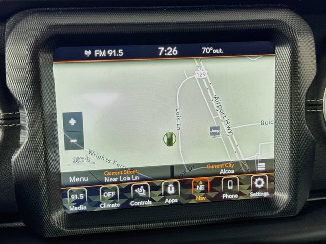 Used 2023 Jeep Wrangler Unlimited Sahara w/ Cold Weather Group AWD/4WD image 17