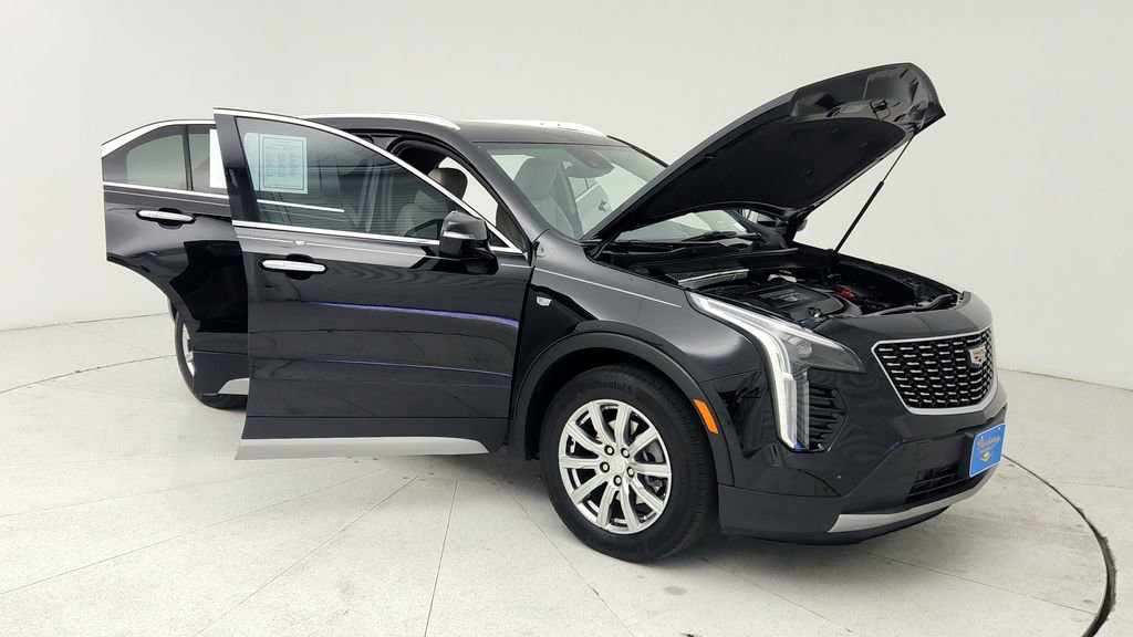 Certified 2023 Cadillac XT4 Premium Luxury w/ Cold Weather Package image 10