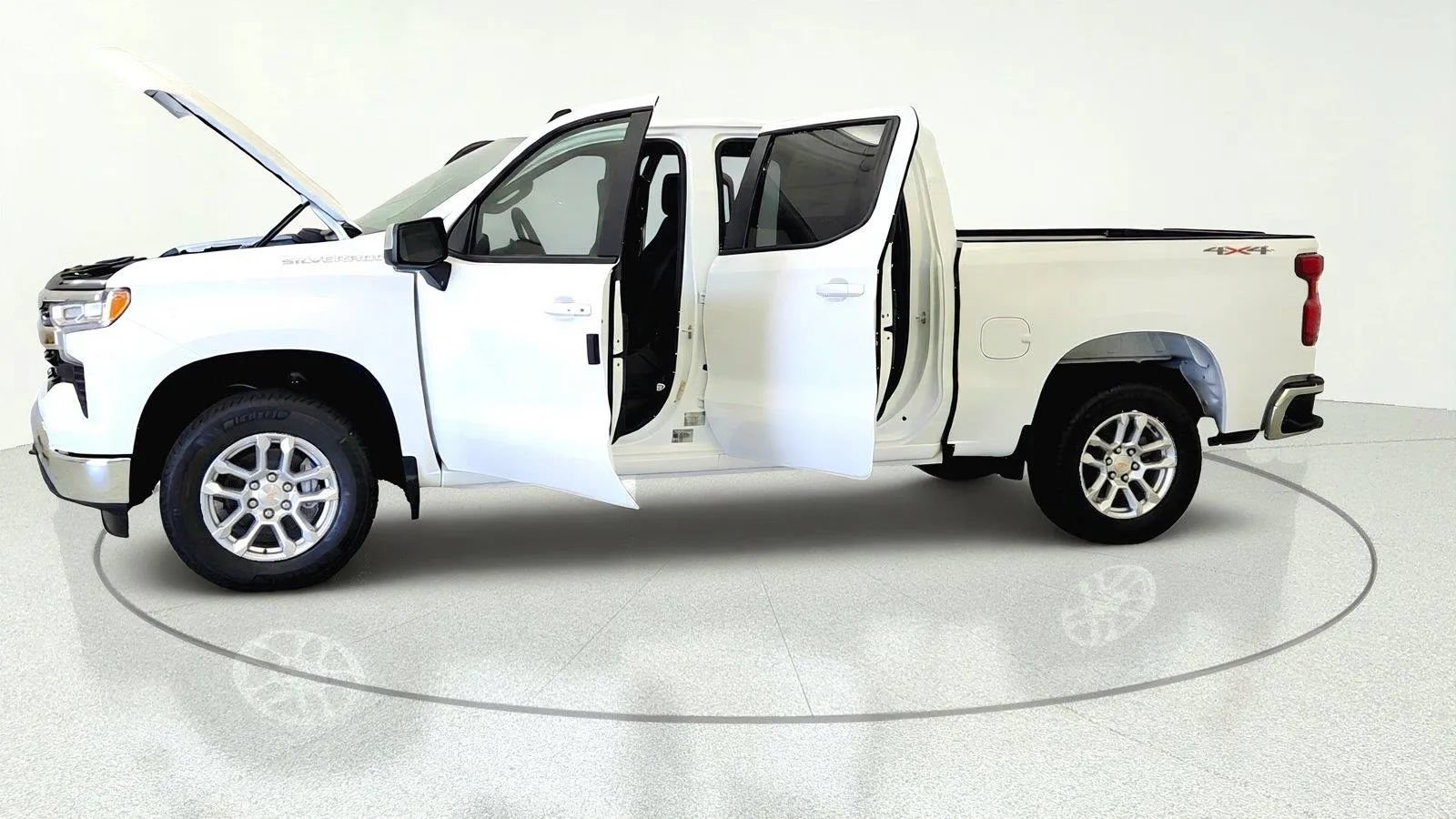 New 2026 Chevrolet Silverado 1500 LT w/ Safety Package AWD/4WD image 9