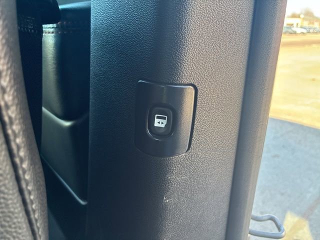 Used 2017 Dodge Grand Caravan GT FWD image 19