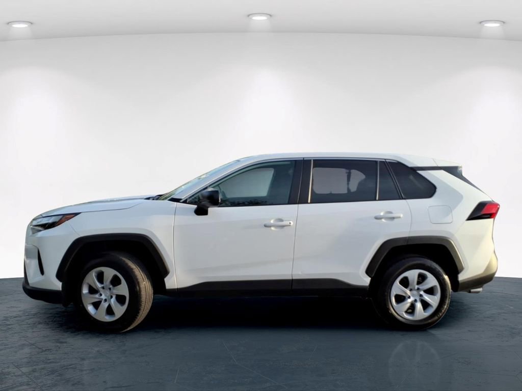 Used 2025 Toyota RAV4 LE FWD image 16