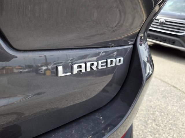 Used 2024 Jeep Grand Cherokee L Laredo w/ Luxury Tech Group I RWD image 12