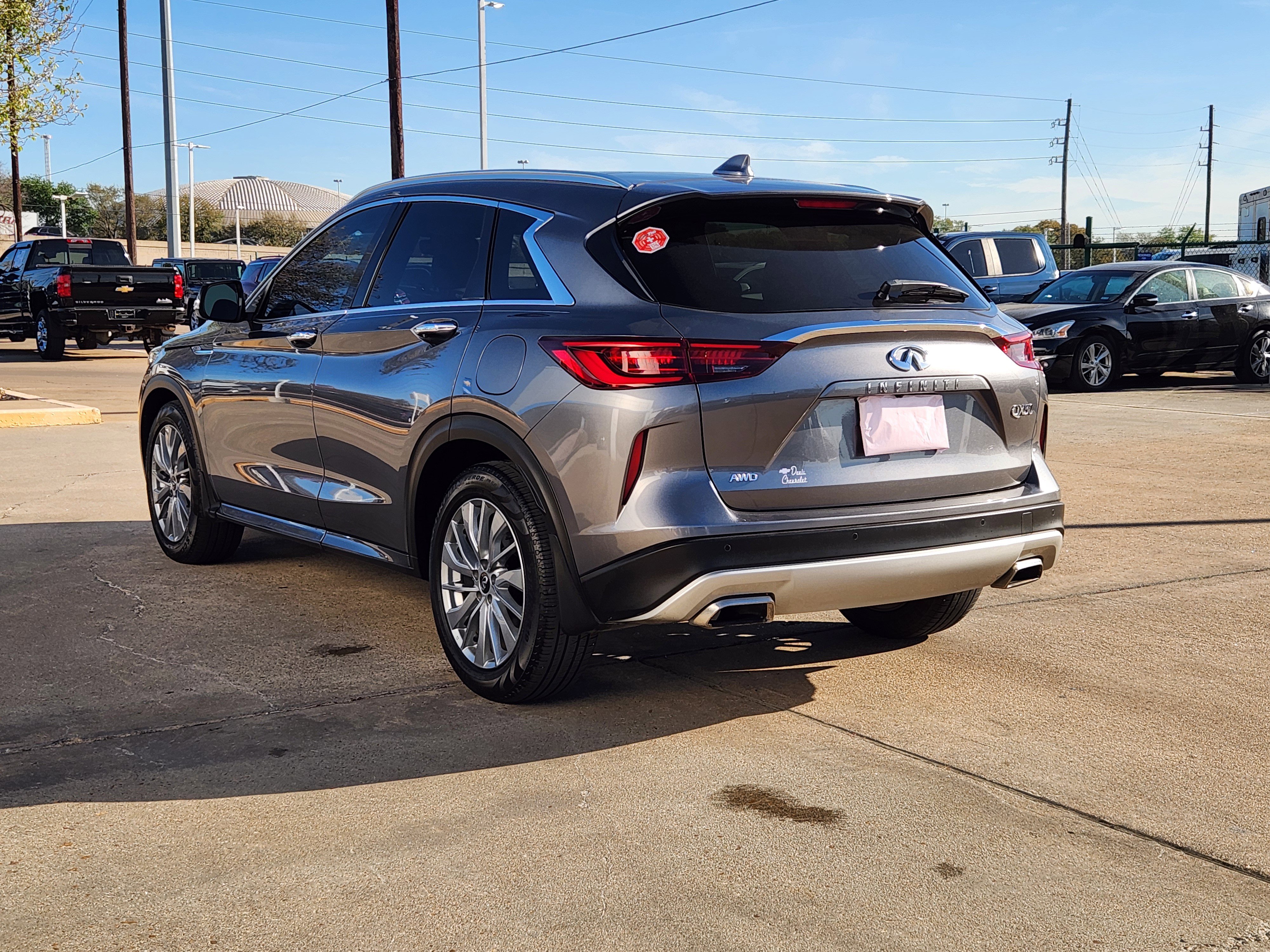Used 2023 INFINITI QX50 Luxe AWD/4WD image 8
