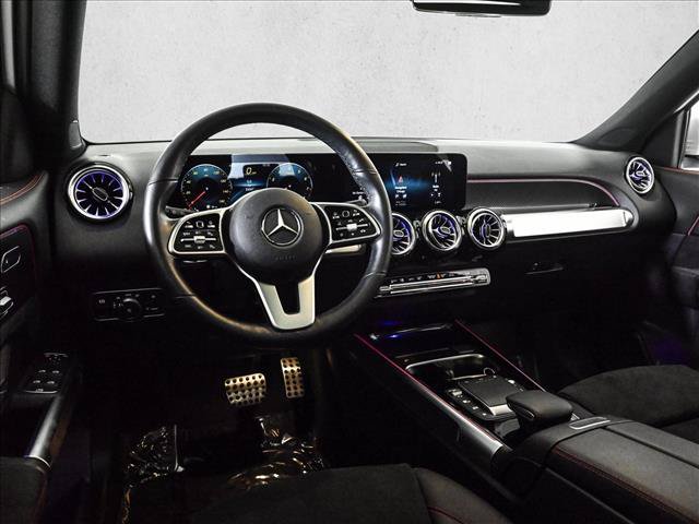 Used 2022 Mercedes-Benz GLB 250 4MATIC image 20