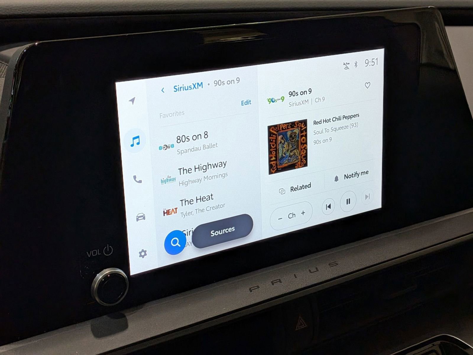 Used 2024 Toyota Prius LE image 17