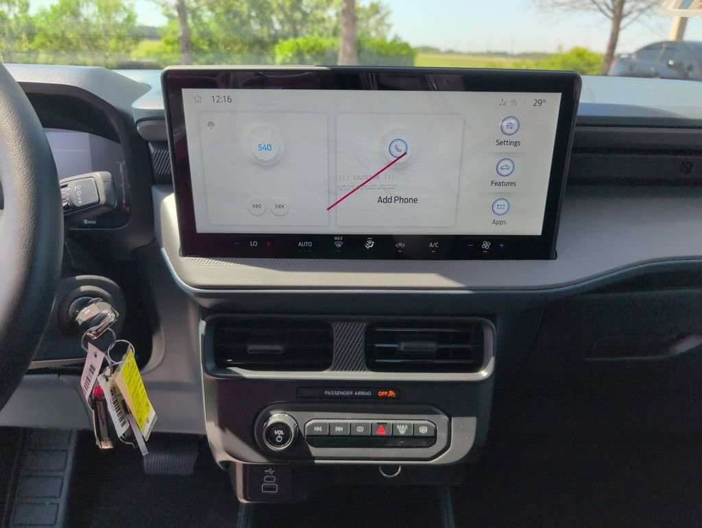 New 2026 Ford Maverick XL image 16