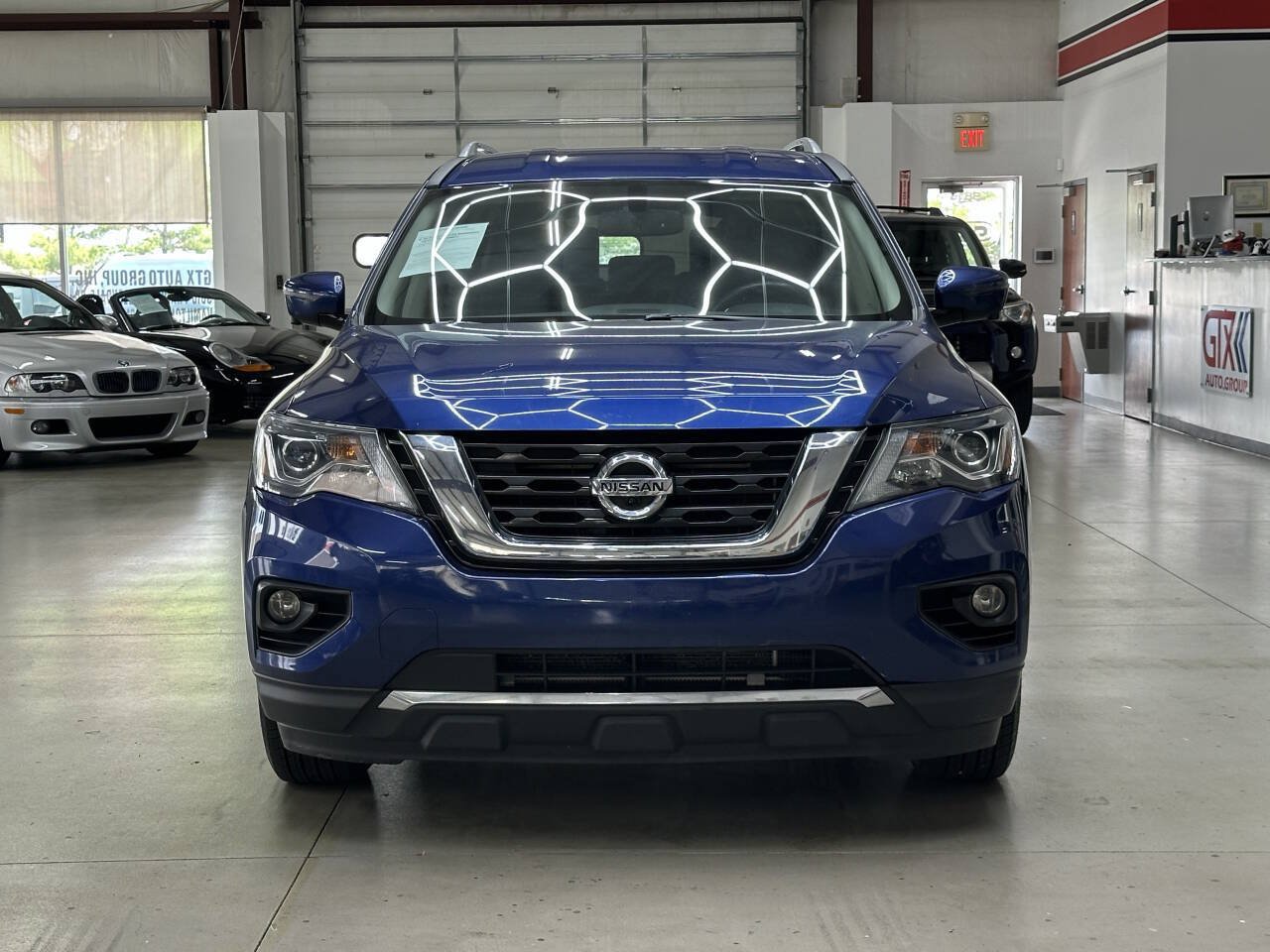 Used 2020 Nissan Pathfinder SL AWD/4WD image 6