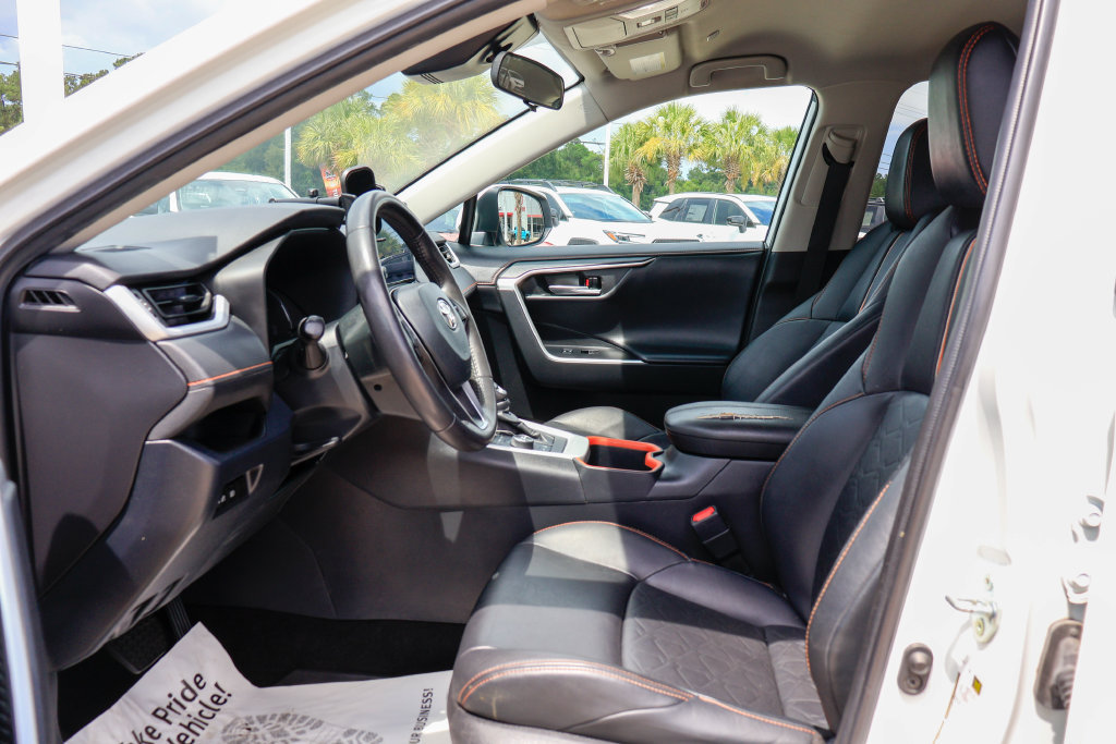 Used 2023 Toyota RAV4 Adventure AWD/4WD image 9