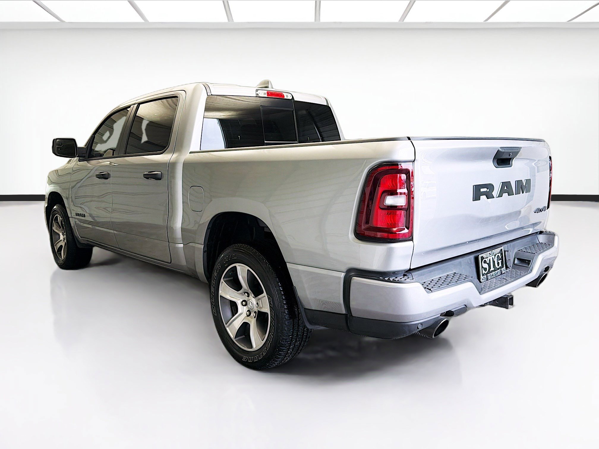 Used 2025 RAM 1500 Tradesman image 6