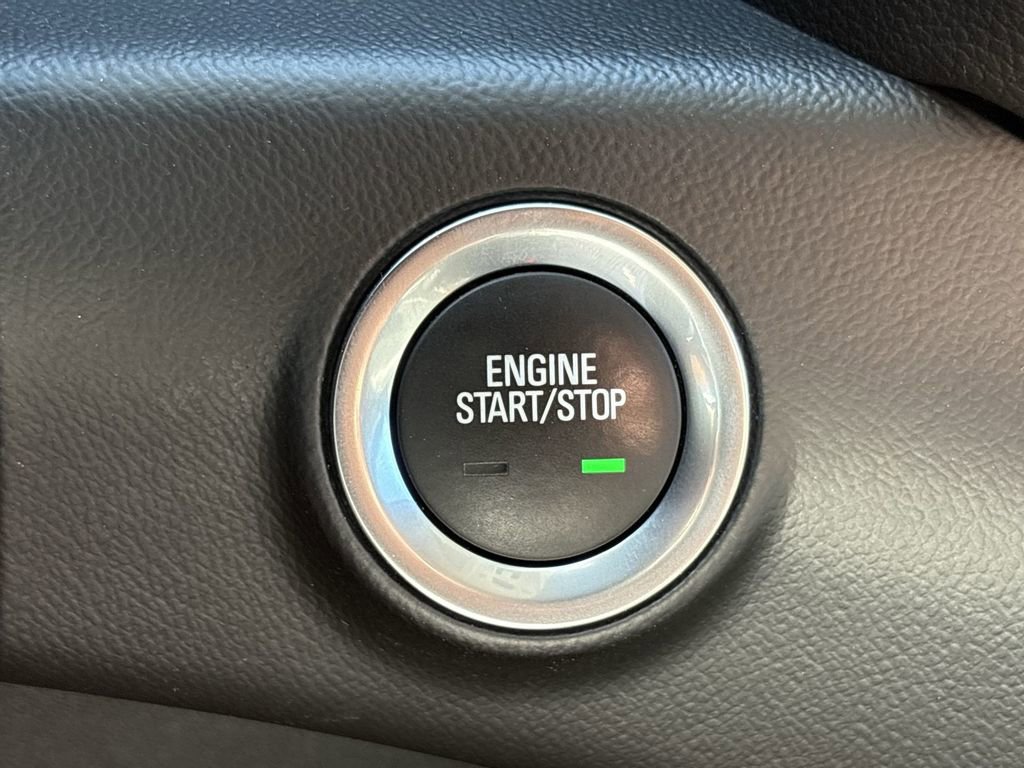 Used 2020 GMC Terrain Denali w/ Denali Premium Package AWD/4WD image 19