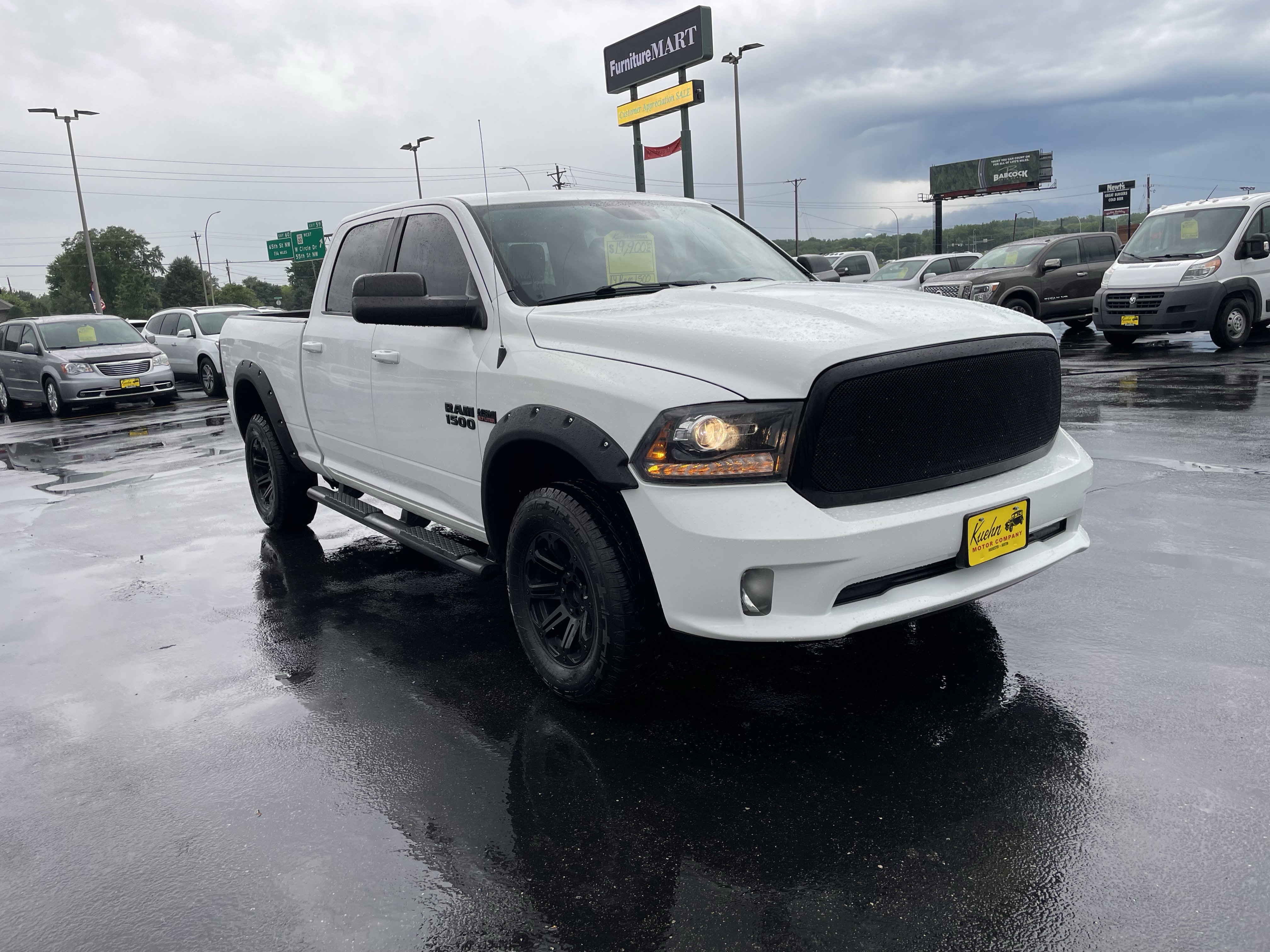 Used 2014 RAM 1500 Sport w/ Trailer Tow Group AWD/4WD image 2