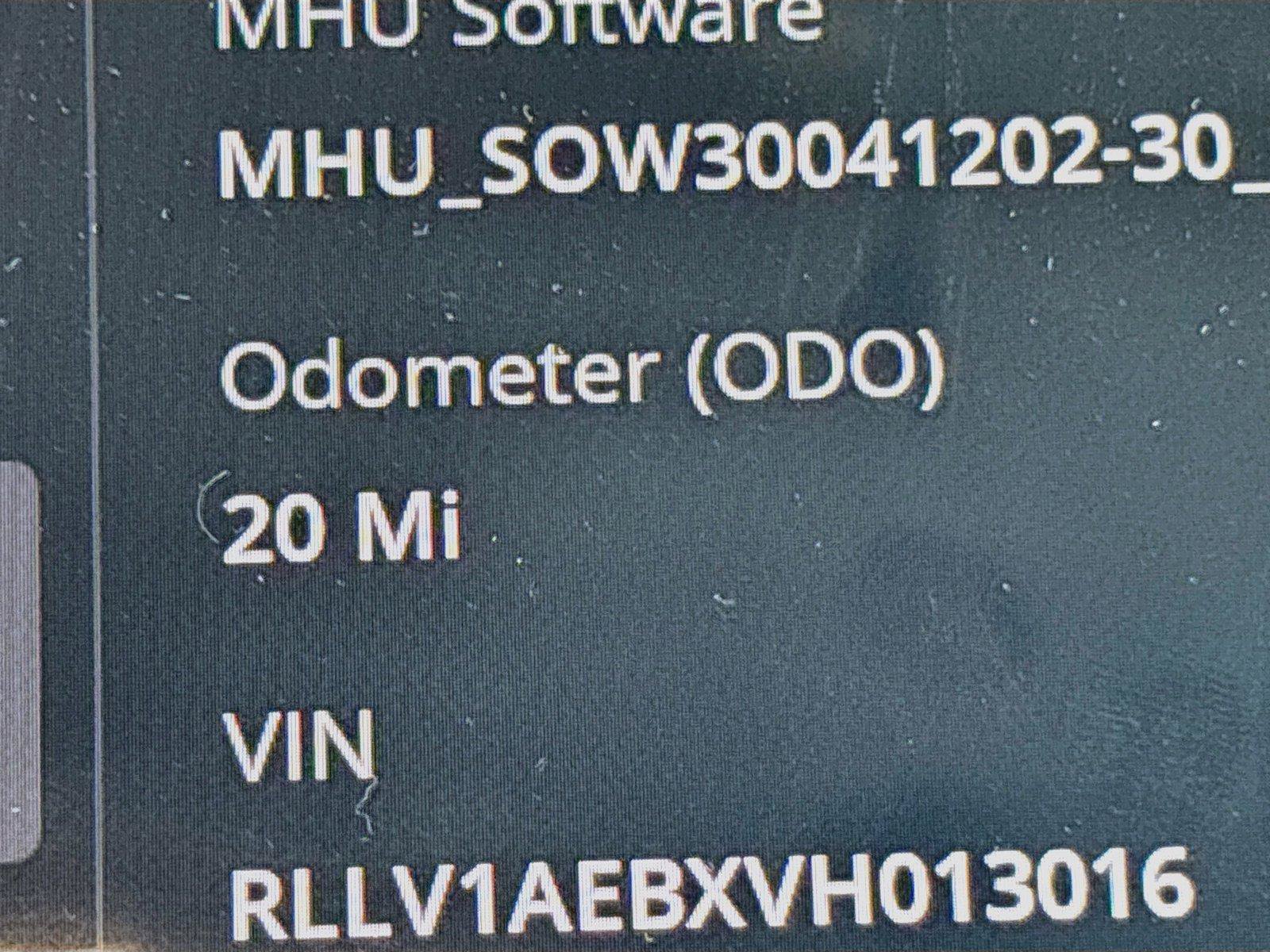 New 2027 VinFast VF 8 Eco AWD/4WD image 12