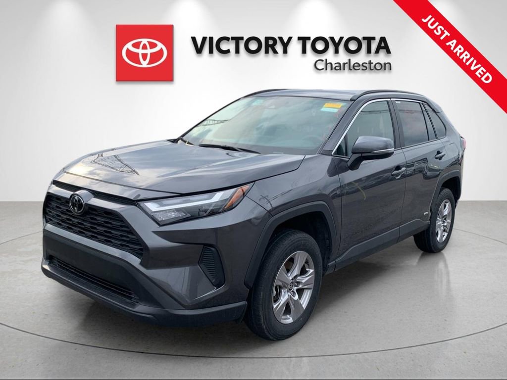Used 2025 Toyota RAV4 XLE