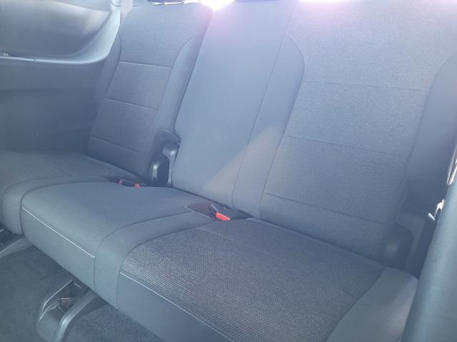 Used 2024 Chevrolet Traverse LT image 18