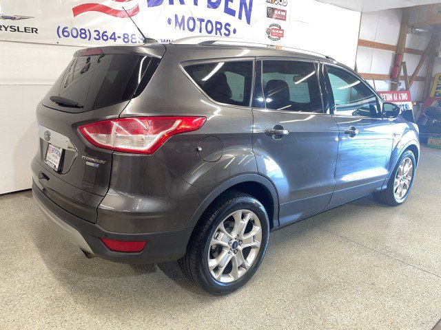 Used 2015 Ford Escape Titanium image 2