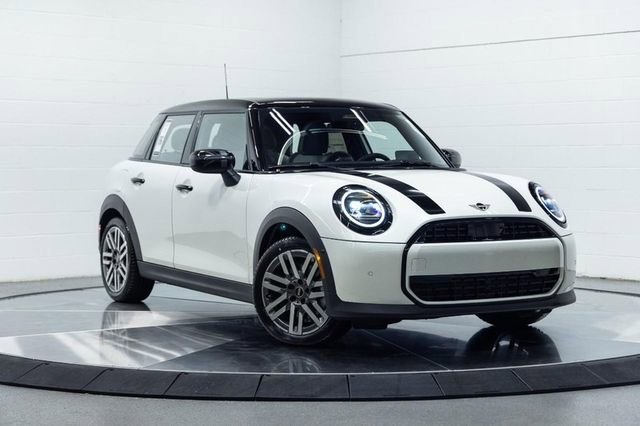 New 2026 MINI Cooper 4-Door Hardtop image 4