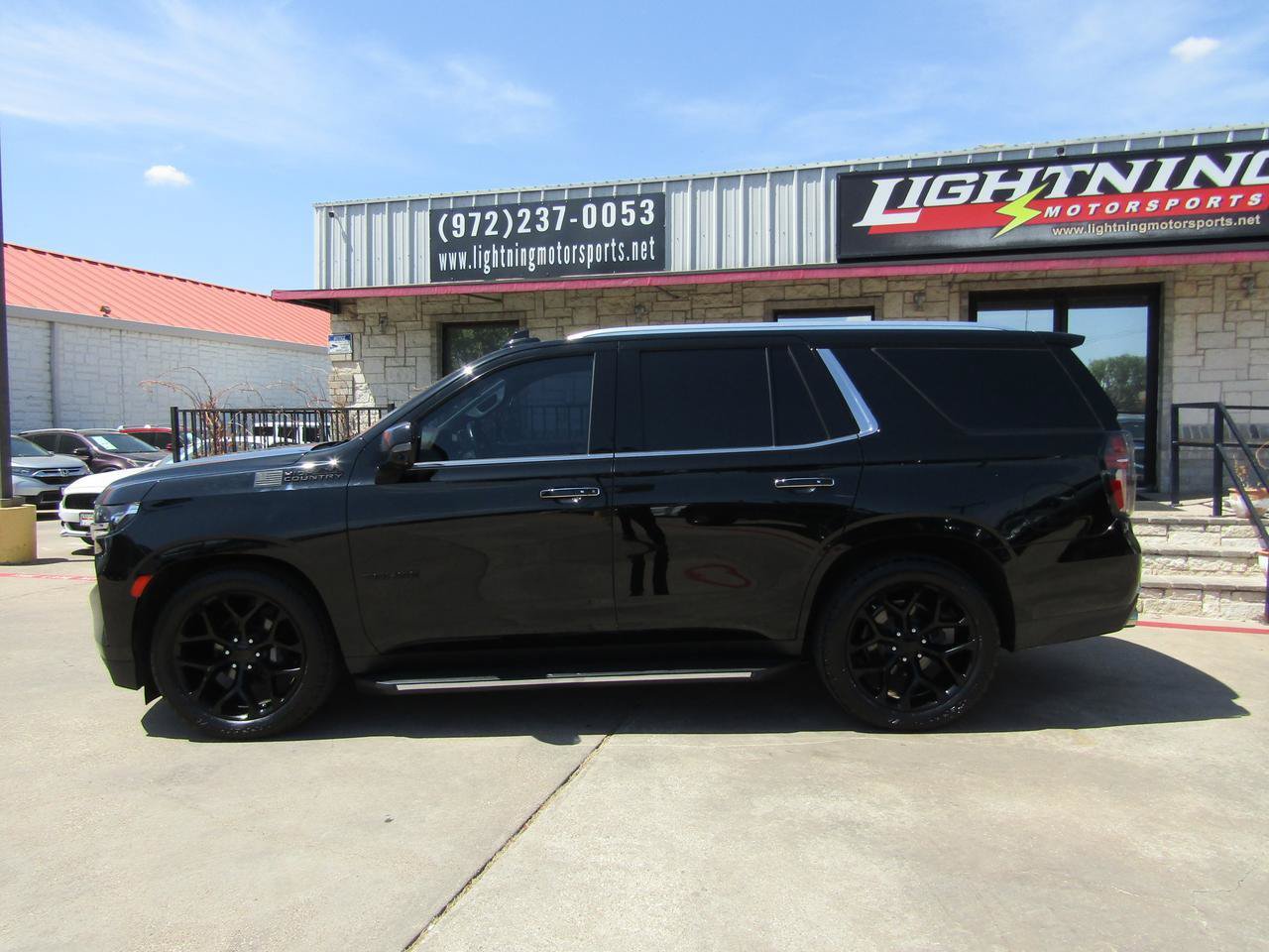 Used 2021 Chevrolet Tahoe High Country AWD/4WD image 2