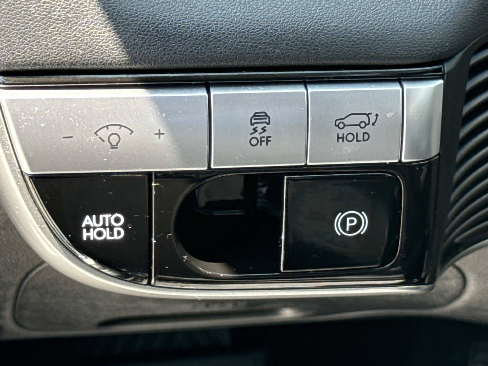 Used 2023 Hyundai Ioniq 5 Limited AWD/4WD image 28
