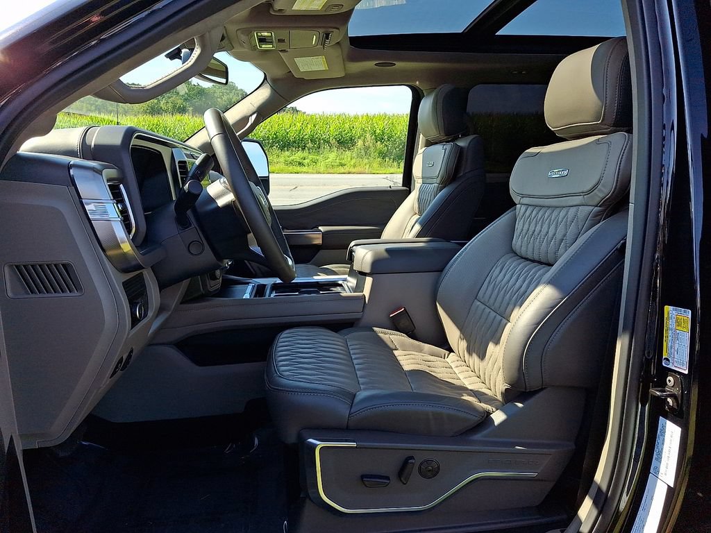 Used 2026 Ford F450 Platinum w/ Platinum Plus Package AWD/4WD image 14