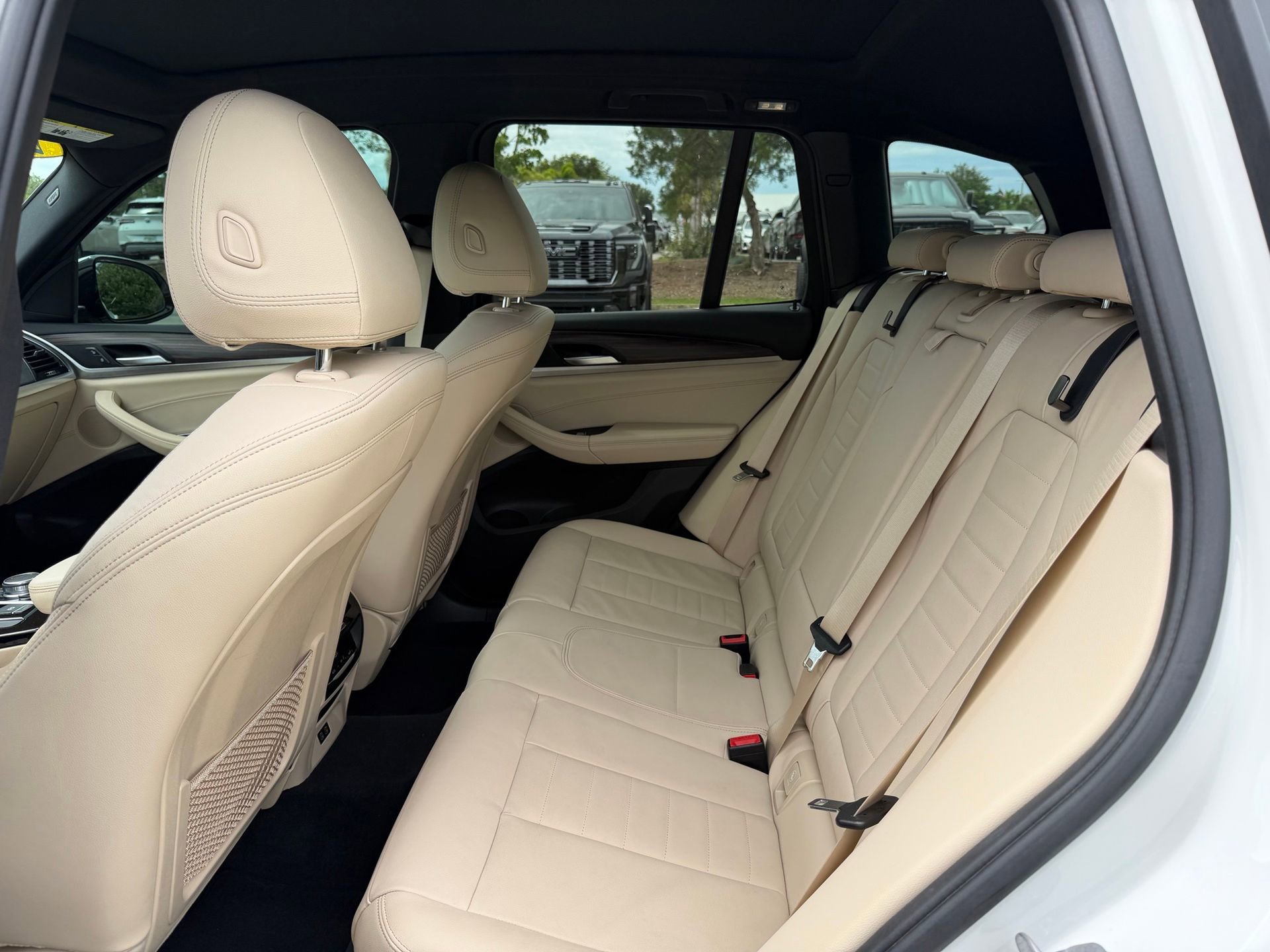 Used 2021 BMW X3 sDrive30i w/ Premium Package RWD image 5