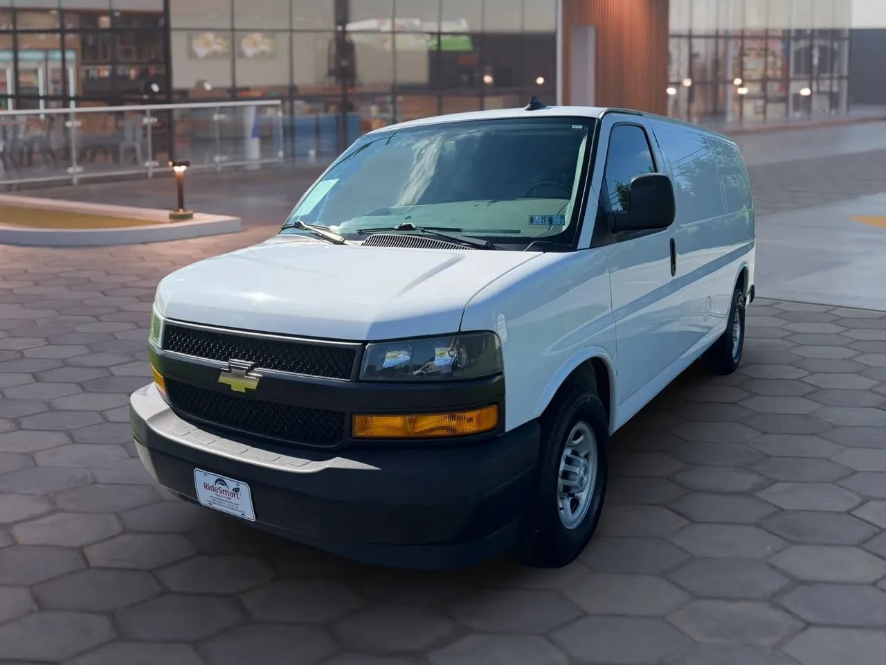 Used 2019 Chevrolet Express 2500 w/ Driver Convenience Package RWD image 8
