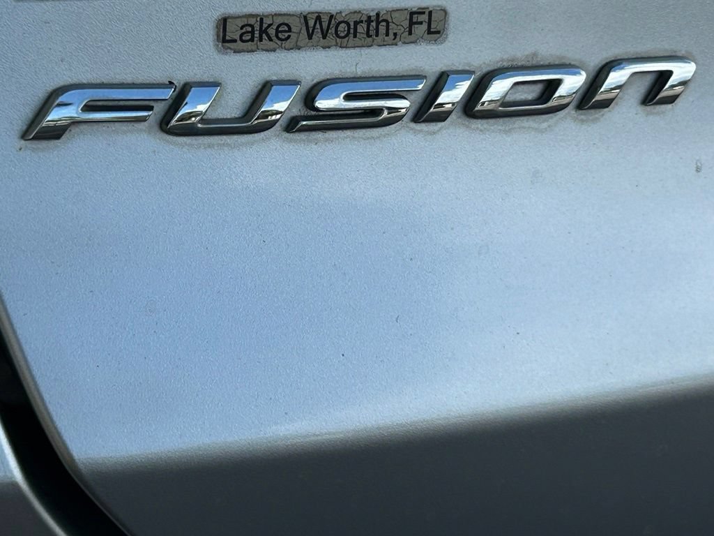 Used 2017 Ford Fusion SE w/ Equipment Group 201A FWD image 23