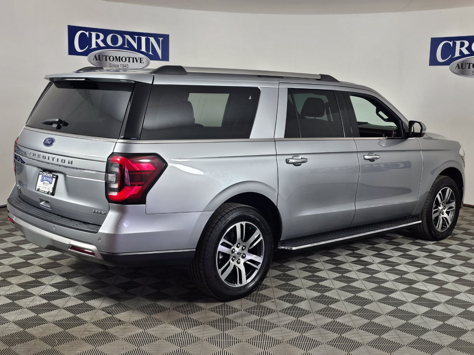 Used 2022 Ford Expedition Max Limited AWD/4WD image 35