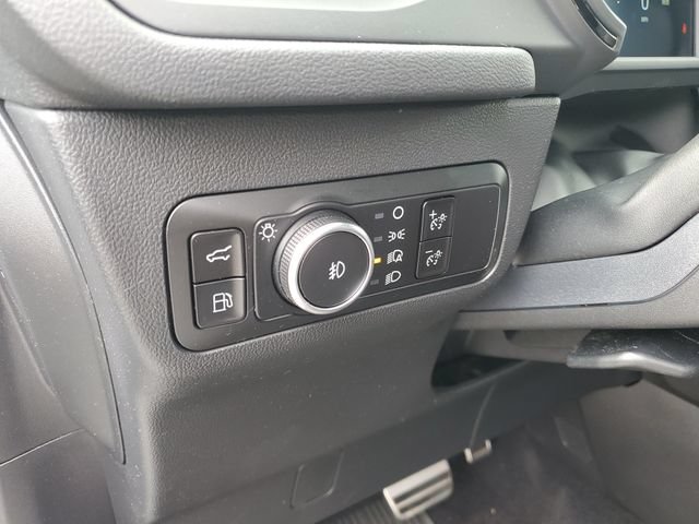 Used 2023 Ford Escape ST-Line Select w/ Tech Pack #2 AWD/4WD image 11