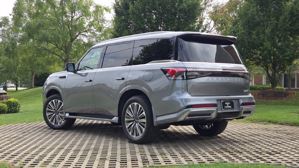 New 2027 INFINITI QX80 Luxe w/ Cargo Package AWD/4WD image 8