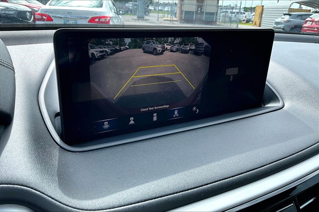Used 2023 Acura MDX SH-AWD w/ Technology Package image 30